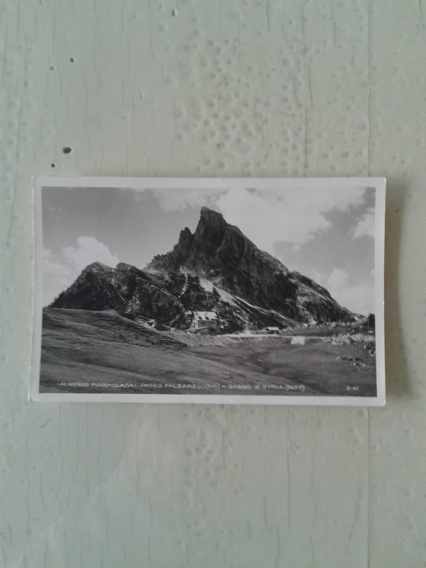 Cartoline bianco e nero vintage montagna