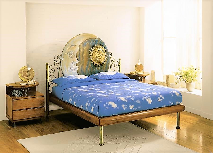 Wooden and wrought iron bed sere d'estate